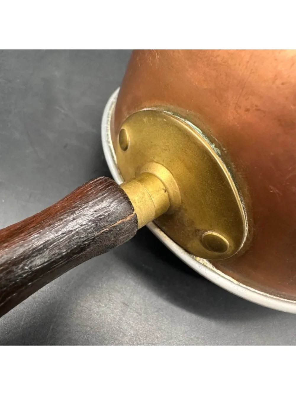 Vintage Copper Saucepan Wooden Handle Rustic Cookware Pot Dipper Pour Spout